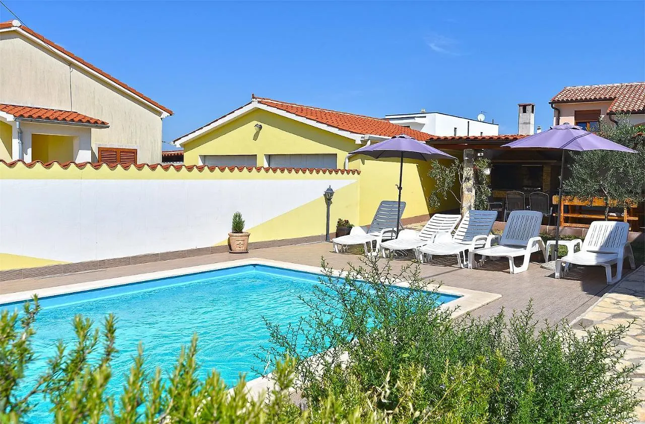 Villa House Galizana 1962